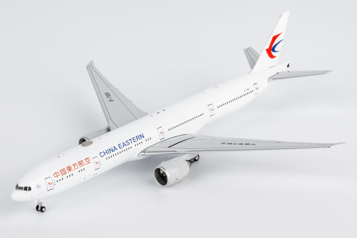 NG Models 73078 1:400 China Eastern Airlines 777 - 300ER B - 7881