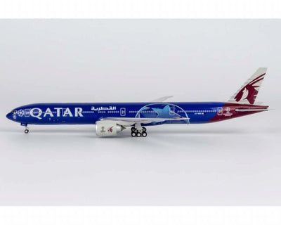 NG Models 73084 1:400 Qatar Airways 777-300ER A7-BED (UEFA Champions League)