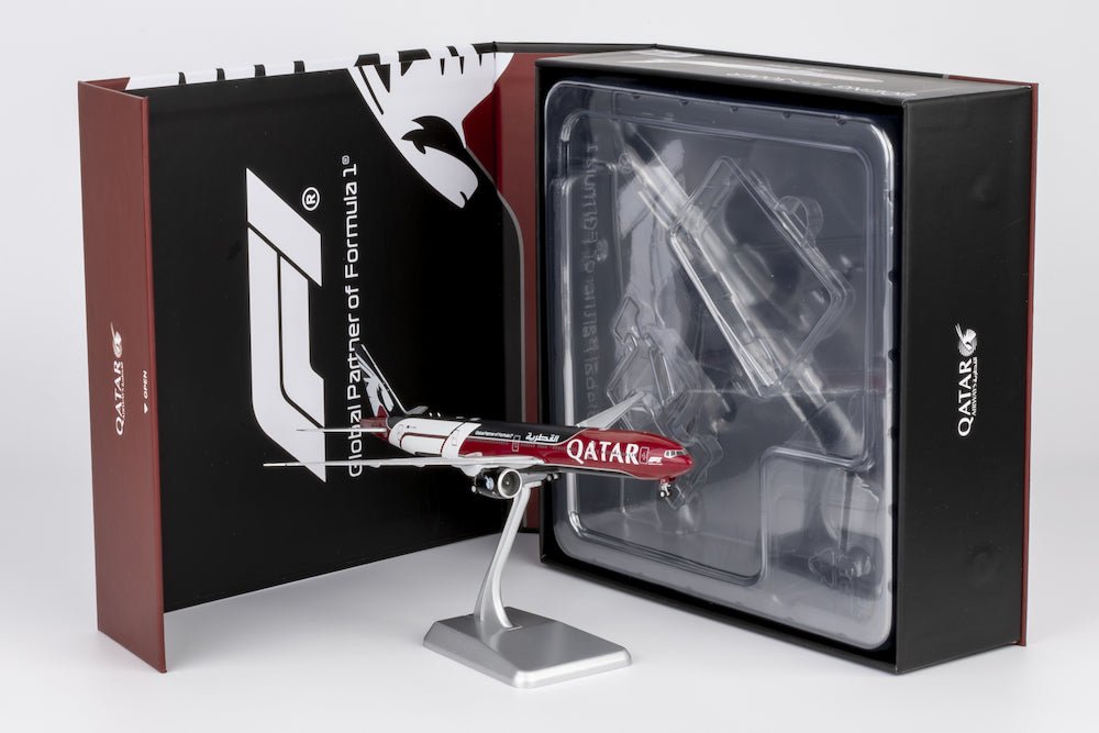 NG Models 73095 1:400 Qatar Airways 777 - 300ER A7 - BEG (New Formula 1 livery) Ultimate Edition