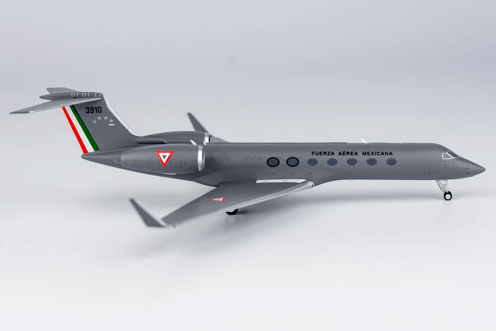 NG Models 75017 1:200 Mexico - Air Force G550 3910 (grey(n/c))