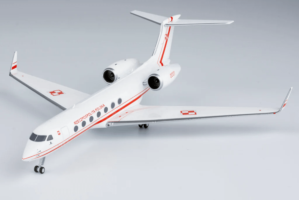 NG Models 75020 1:200 Polish Air Force G550 0001
