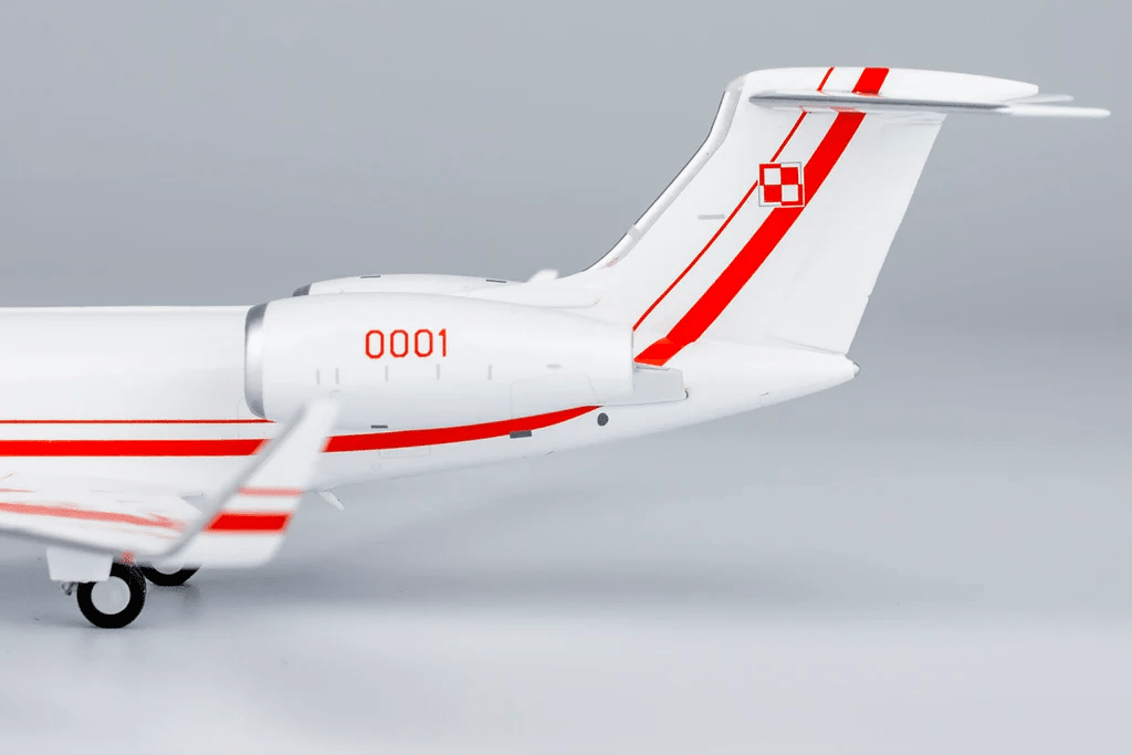 NG Models 75020 1:200 Polish Air Force G550 0001