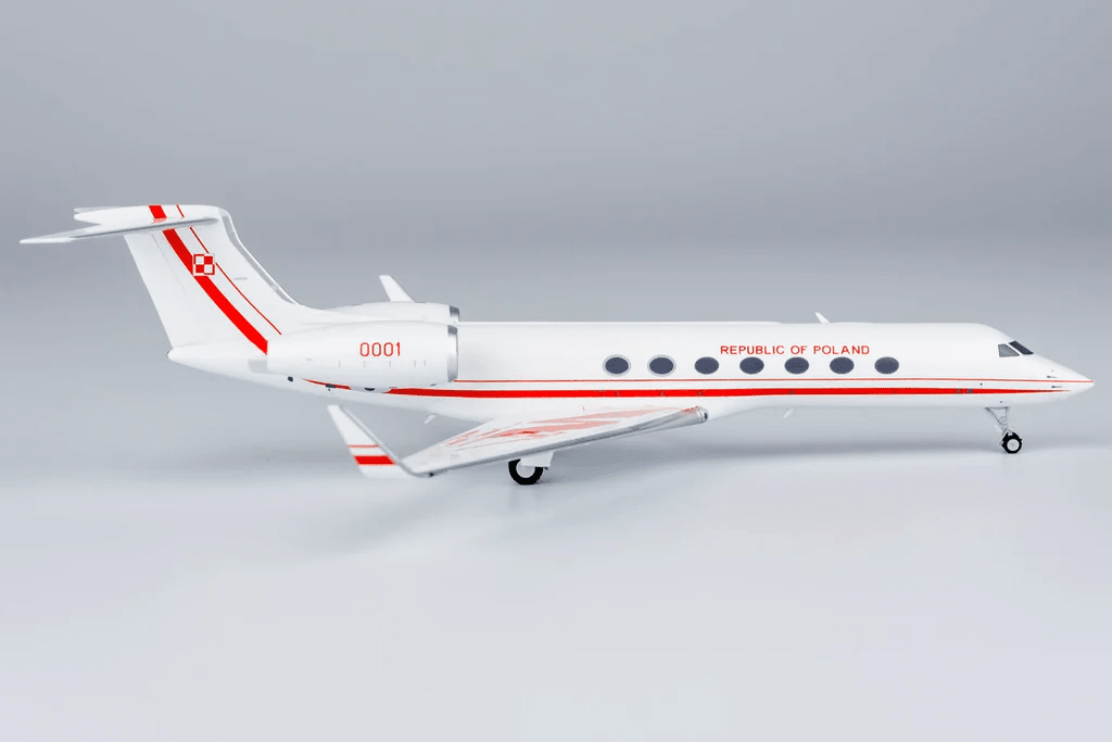 NG Models 75020 1:200 Polish Air Force G550 0001