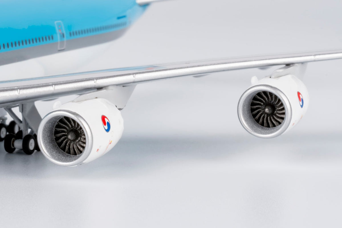 NG Models 78036 1:400 Korean Air 747 - 8 HL7644 (the last passenger 747 ever built)