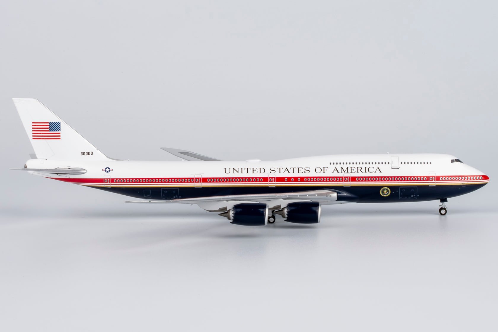 NG Models 78041 1:400 United States - US Air Force (USAF) VC - 25B (747 - 8) 30000 (new version)