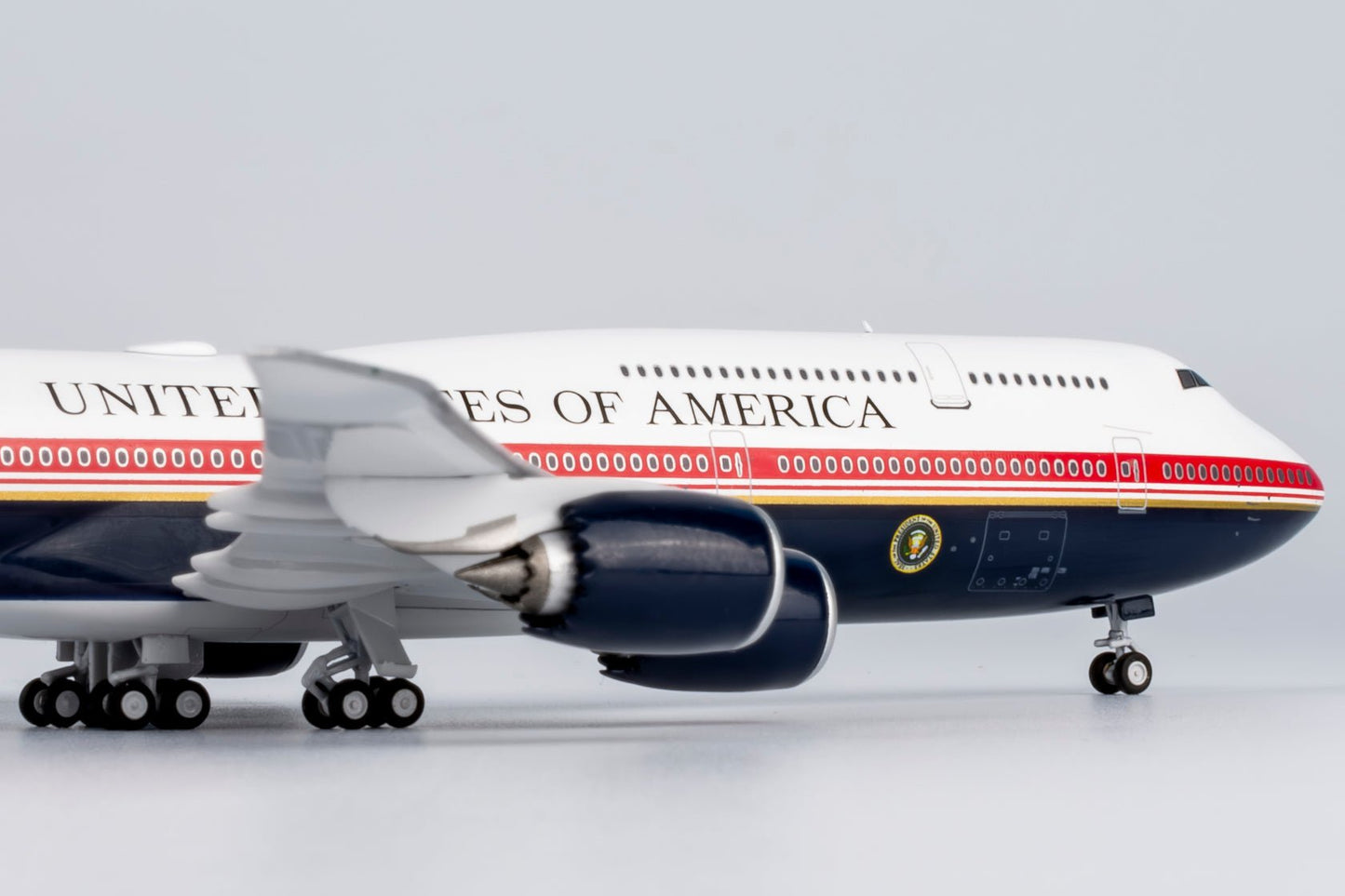 NG Models 78041 1:400 United States - US Air Force (USAF) VC - 25B (747 - 8) 30000 (new version)
