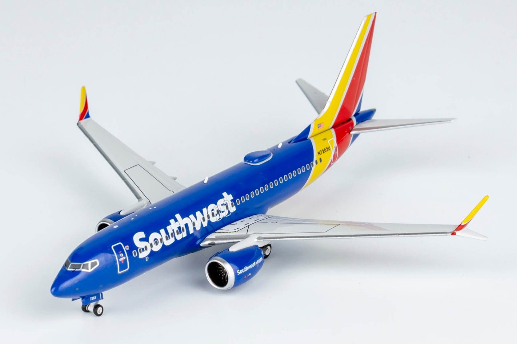 NG Models 87001 1:400 Southwest Airlines 737 MAX 7 N7203U