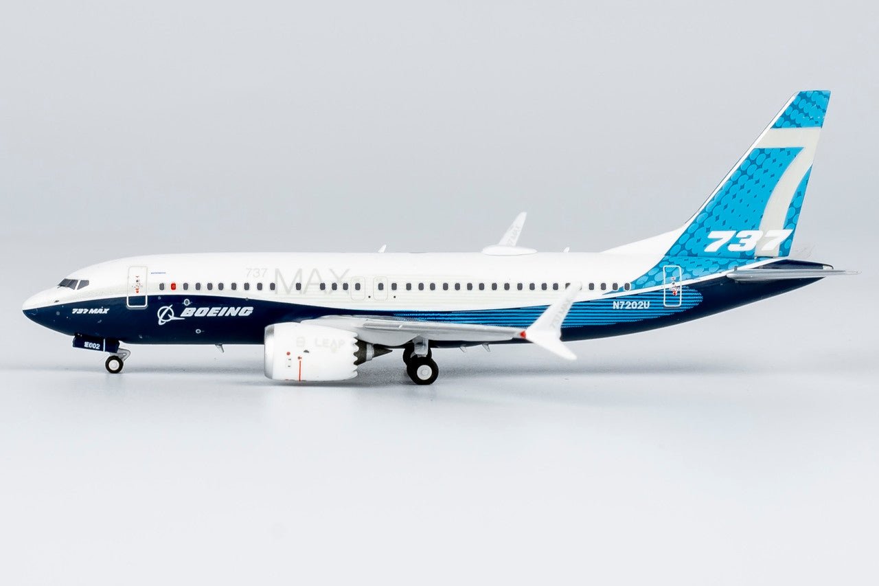 NG Models 87005 1:400 Boeing Company 737 MAX 7 N7202U