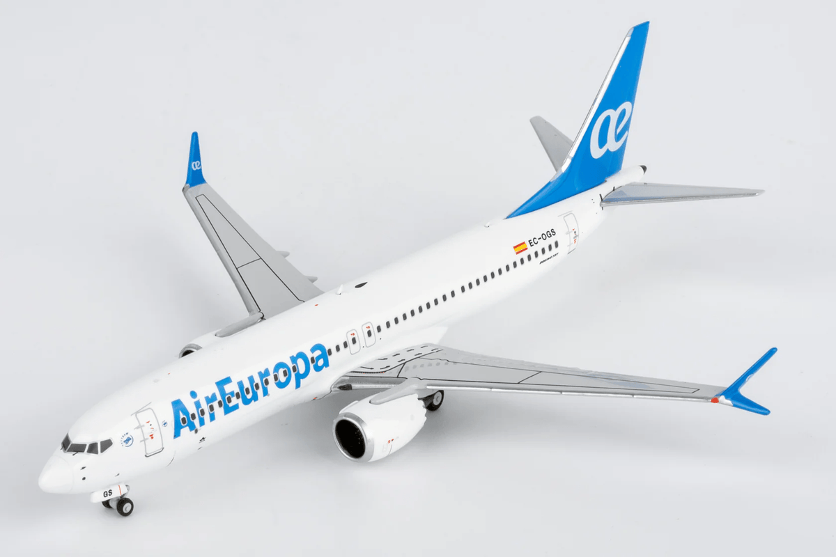 NG Models 88044 1:400 Air Europa 737 MAX 8 EC - OGS (1st 737 MAX 8 for UX)