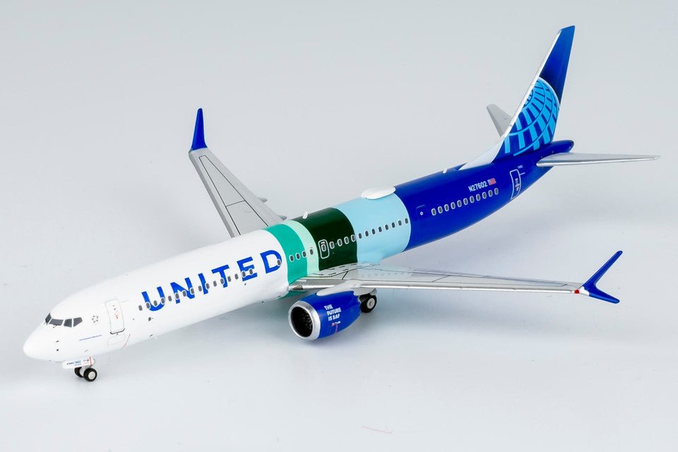 NG Models 90002 1:400 United Airlines 737 MAX 10 N27602