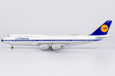 NG Models DLH021 1:400 Lufthansa 747 - 8 D - ABYT Retro colors