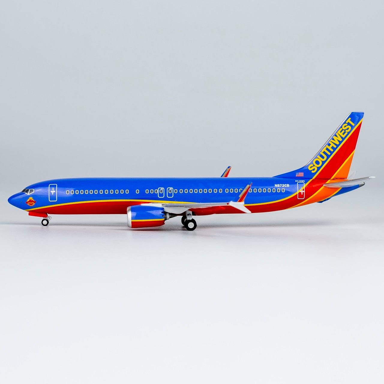 NG Models SWA003 1:400 Southwest Airlines 737 MAX 8 N872CB (Canyon Blue Retro)