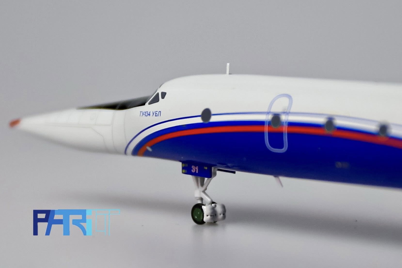 Patriot Model PT-200-009 1:200 Russian Air Force Tu-134UBL RF6573