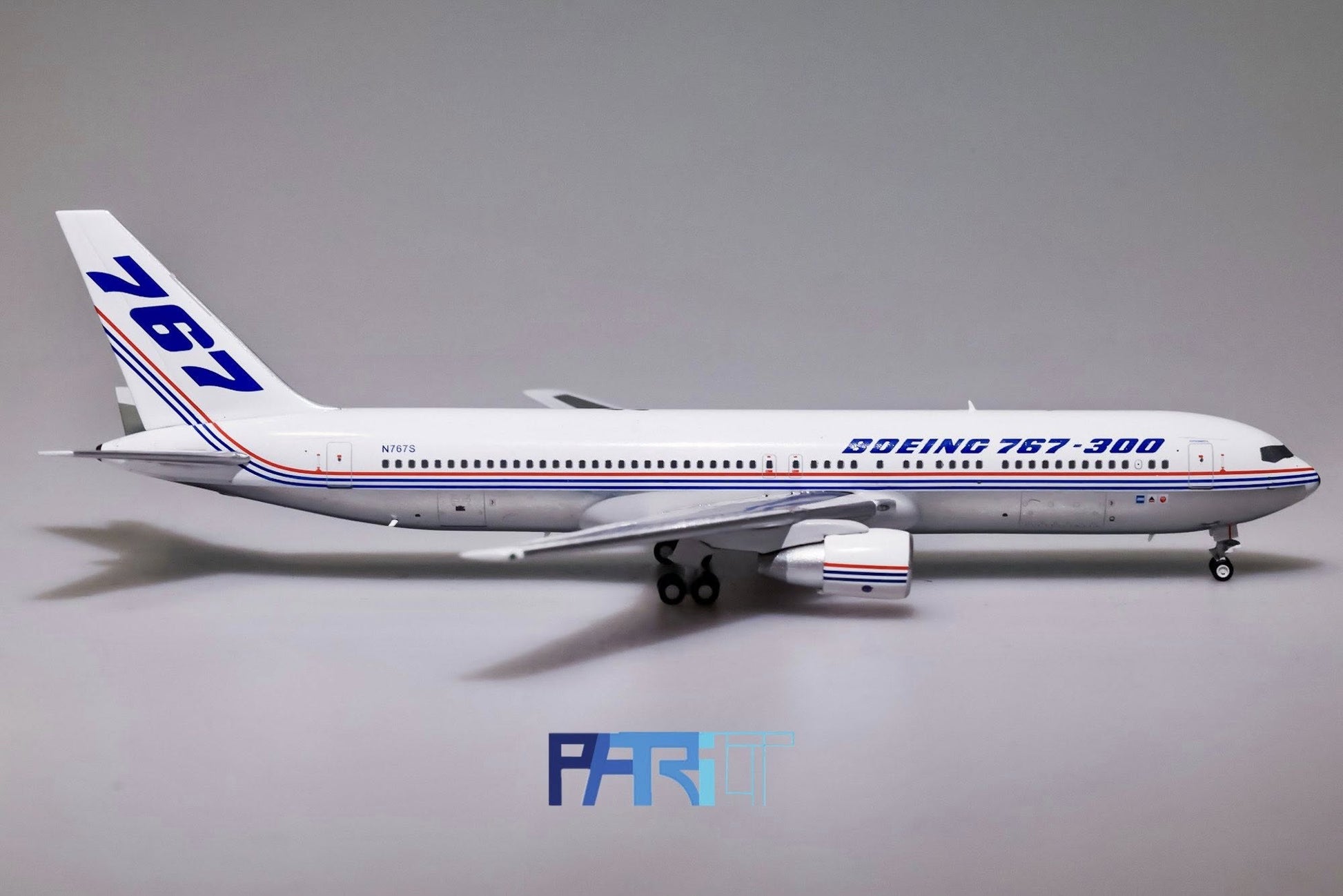 Patriot Model PT - 400 - 024 1:400 B767 - 300 Boeing House Prototype Livery N767S