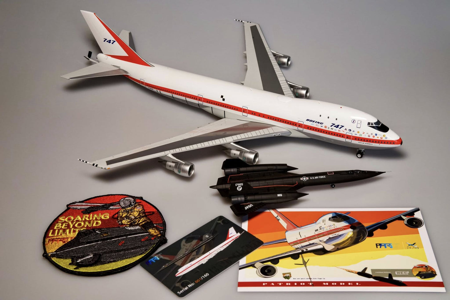 Patriot Models PT - 200 - 007FD 1:200 Boeing KC - 33 Tanker Flaps Down (747 - 100) N1352B and SR - 71A 61 - 7955 2 Plane Set
