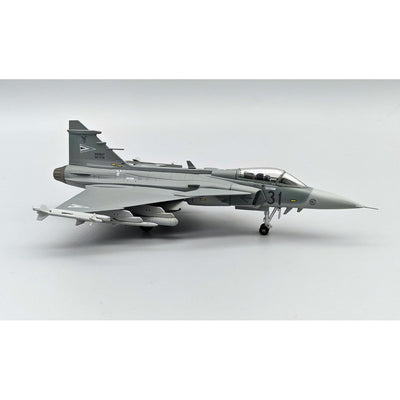 Pre - Order Aviation 72 AV72 - 43009 1:72 Saab JAS 39C Gripen – 59th Tactical Fighter Wing, Hungarian Air Force, 2023