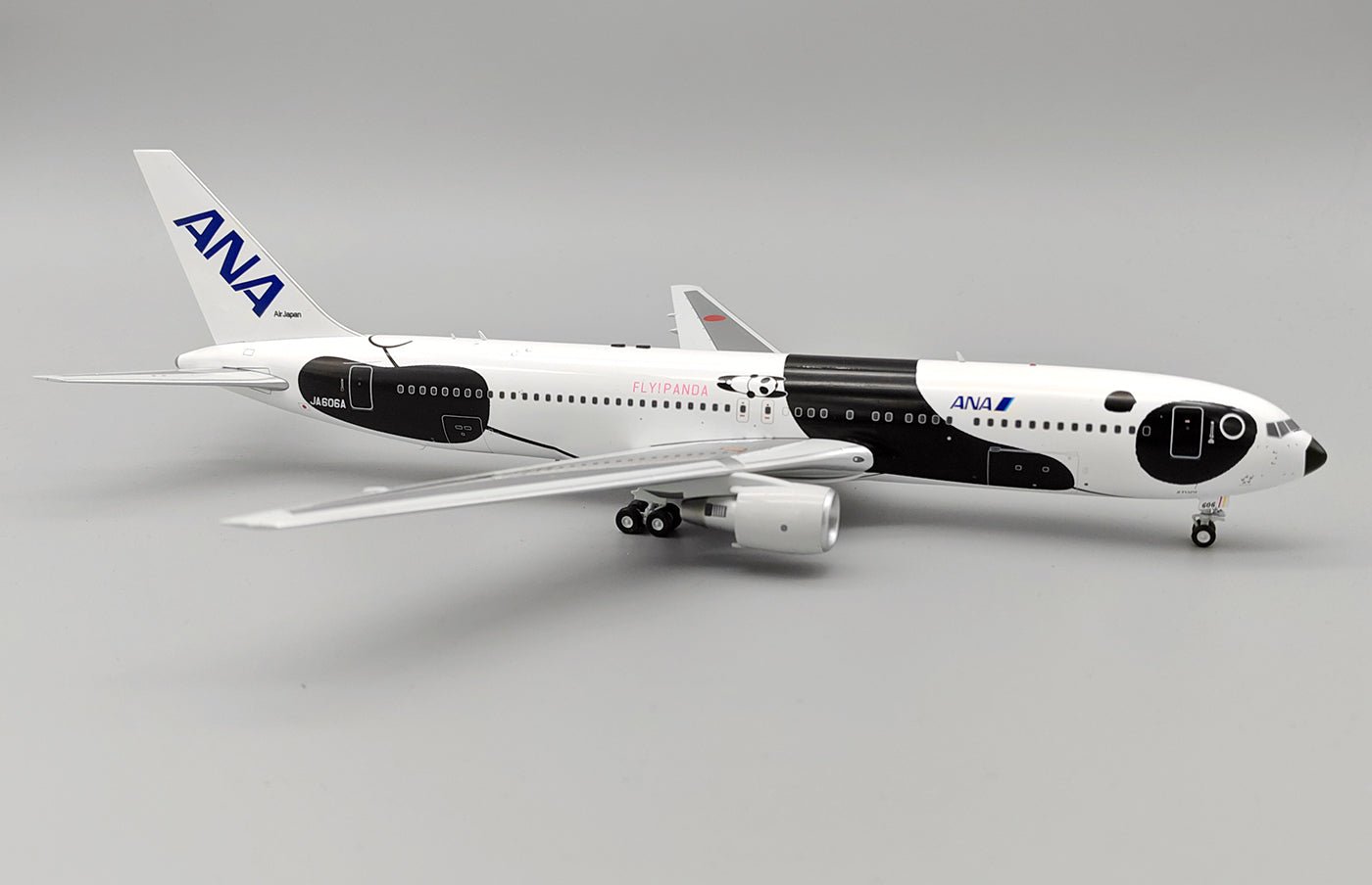 Pre - Order B - Models B - 763 - ANA - 606 1:200 All Nippon Airways – ANA Boeing 767 - 381/ER JA606A