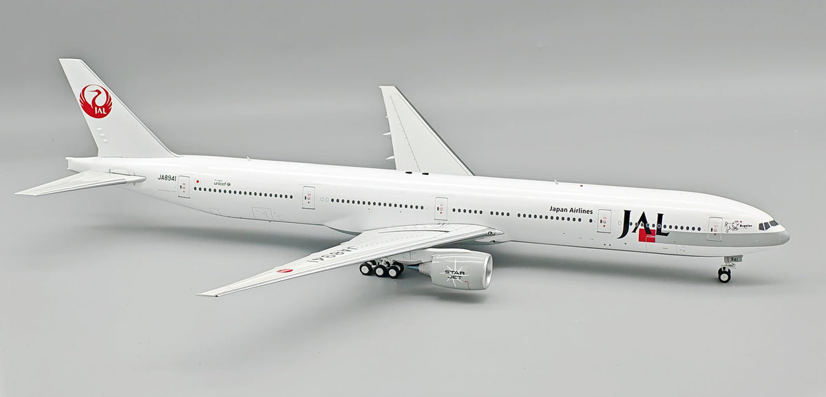 Pre-Order B-Models B-773-JAL-941 1:200 Japan Airlines – JAL Boeing 777-346 JA8941 REGULAS