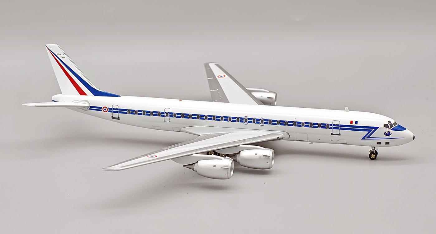 Pre - Order B - Models B - 872 - 130 1:200 46130 FRENCH AIR FORCE DC - 8 - 72