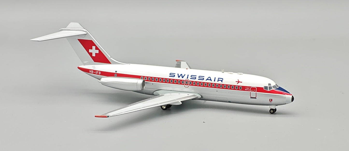 Pre - Order B - Models B - 915 - SW - IFB 1:200 SWISSAIR DC - 9 - 15 HB - IFB