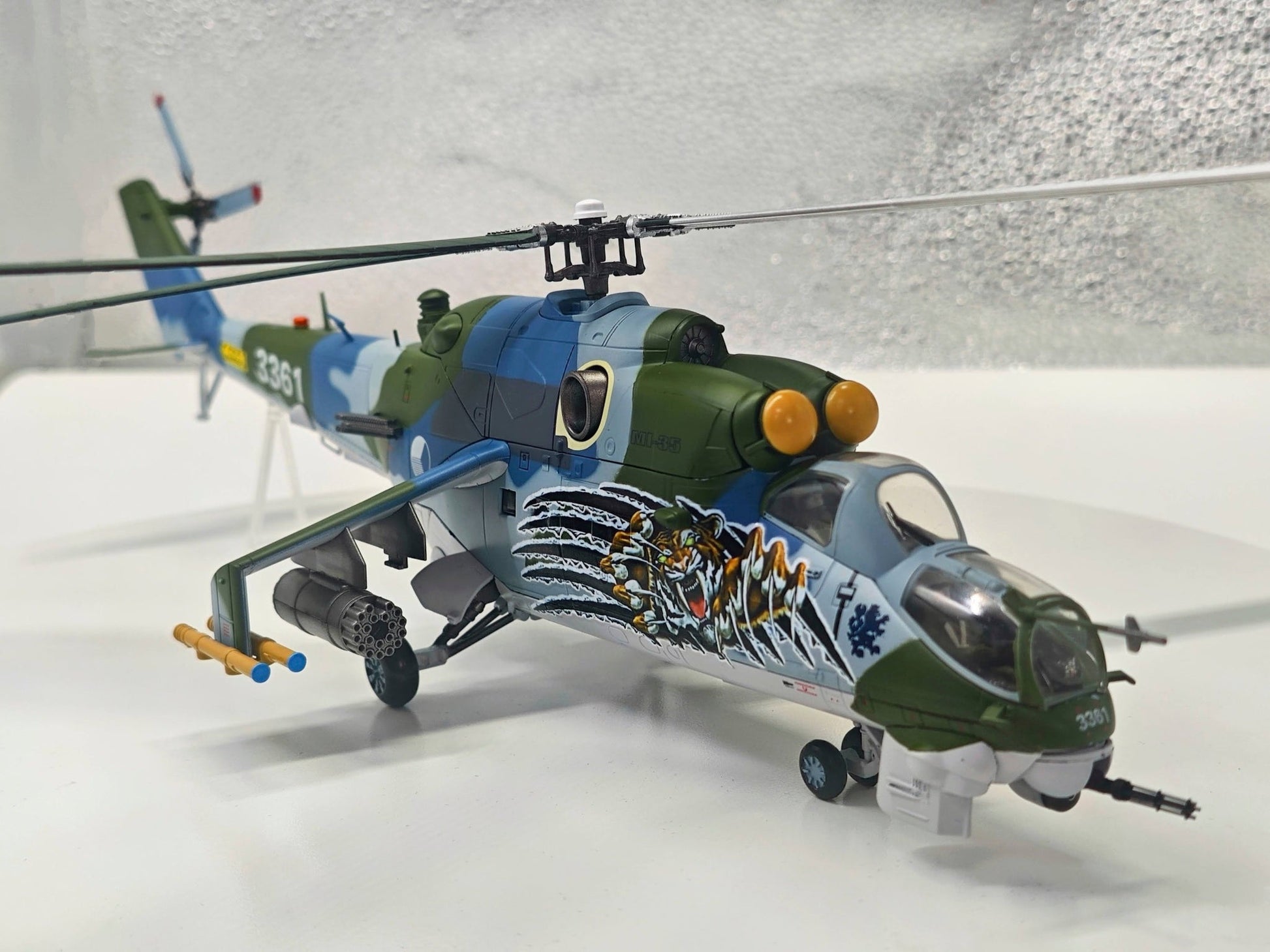 Pre - Order Bless Wing Models BW - JZ07 - 03 1:48 3361, 221 Squadron, 22 Wing, Czech Air Force, NATO Tiger Meet, Cambrai, France, May 2011