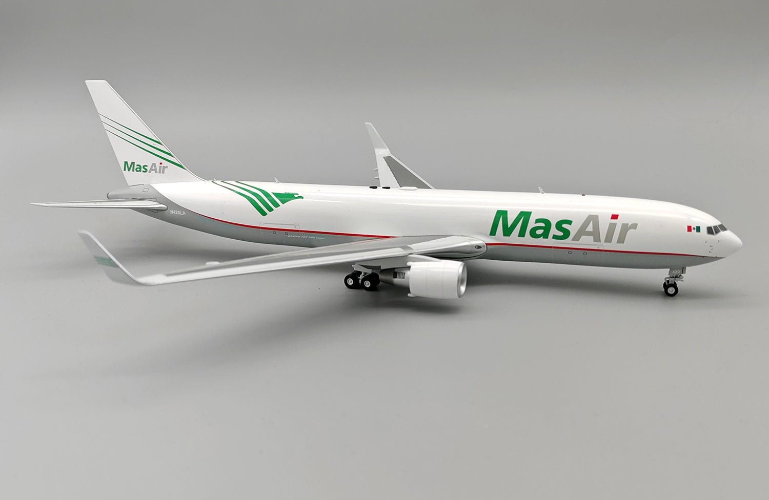 Pre - Order El Aviador EAV - 767 - 420 1:200 Mas Air Cargo Boeing 767 - 316F/ER N420LA