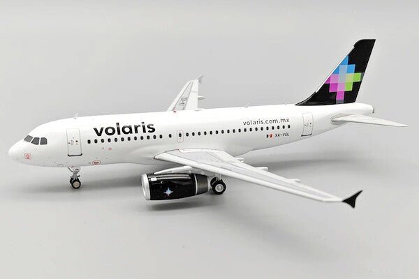 Pre - Order El Aviador EAV - A319 - VOL 1:200 Volaris Airbus A319 - 132 XA - VOL