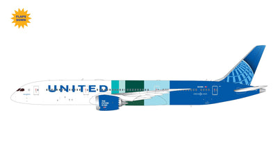 Pre - Order Gemini Jets G2UAL1395F 1:200 United Airlines B787 - 9 N24988 “The Future is SAF” (flaps down)