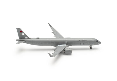 Pre-Order Herpa Wings 539821 1:500 German Air Force Airbus A321LR "70 Years Luftwaffe" 15+10