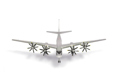 Pre - Order Herpa Wings 573832 1:200 Soviet Air Forces Tupolev TU - 95MS Bear 1226th Heavy Bomber Aviation Regiment