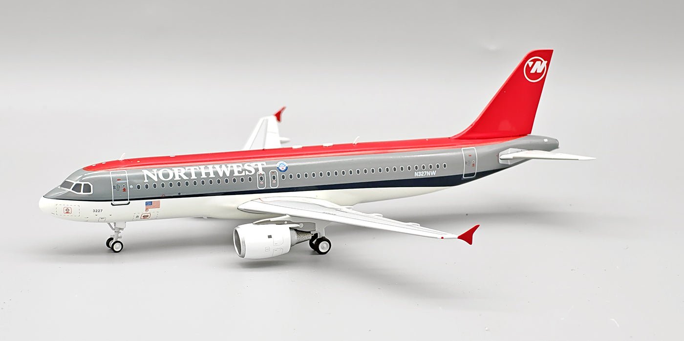 Pre - Order InFlight200 320 - 327 1:200 Northwest Airlines Airbus A320 - 211