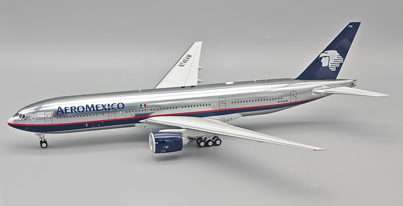 Pre - Order InFlight200 772 - 746P 1:200 AeroMexico Boeing 777 - 2Q8/ER N746AM - LTD 38 MODELS