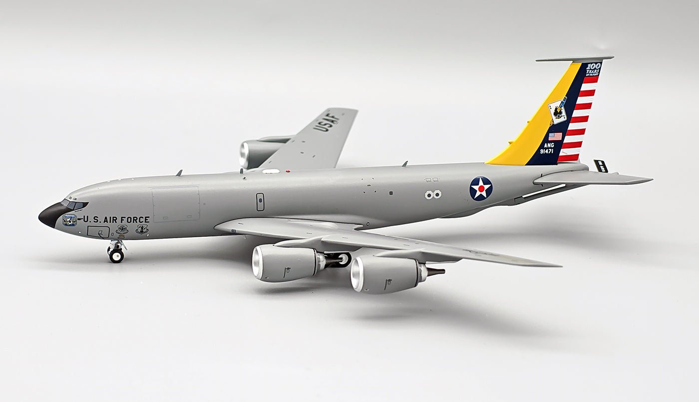 KC-135 Stratotanker – MTS Aviation Models