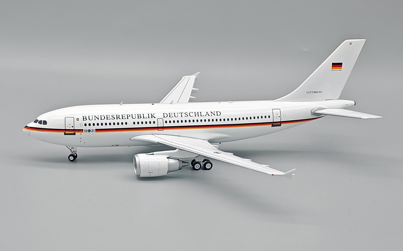 Pre - Order InFlight200 IF310GAF1021R 1:200 Germany - Air Force Airbus A310 - 304 1021