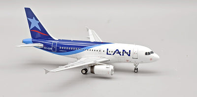 Pre - Order InFlight200 IF318LA1125 1:200 LAN Airlines Airbus A318 - 121 CC - CZR
