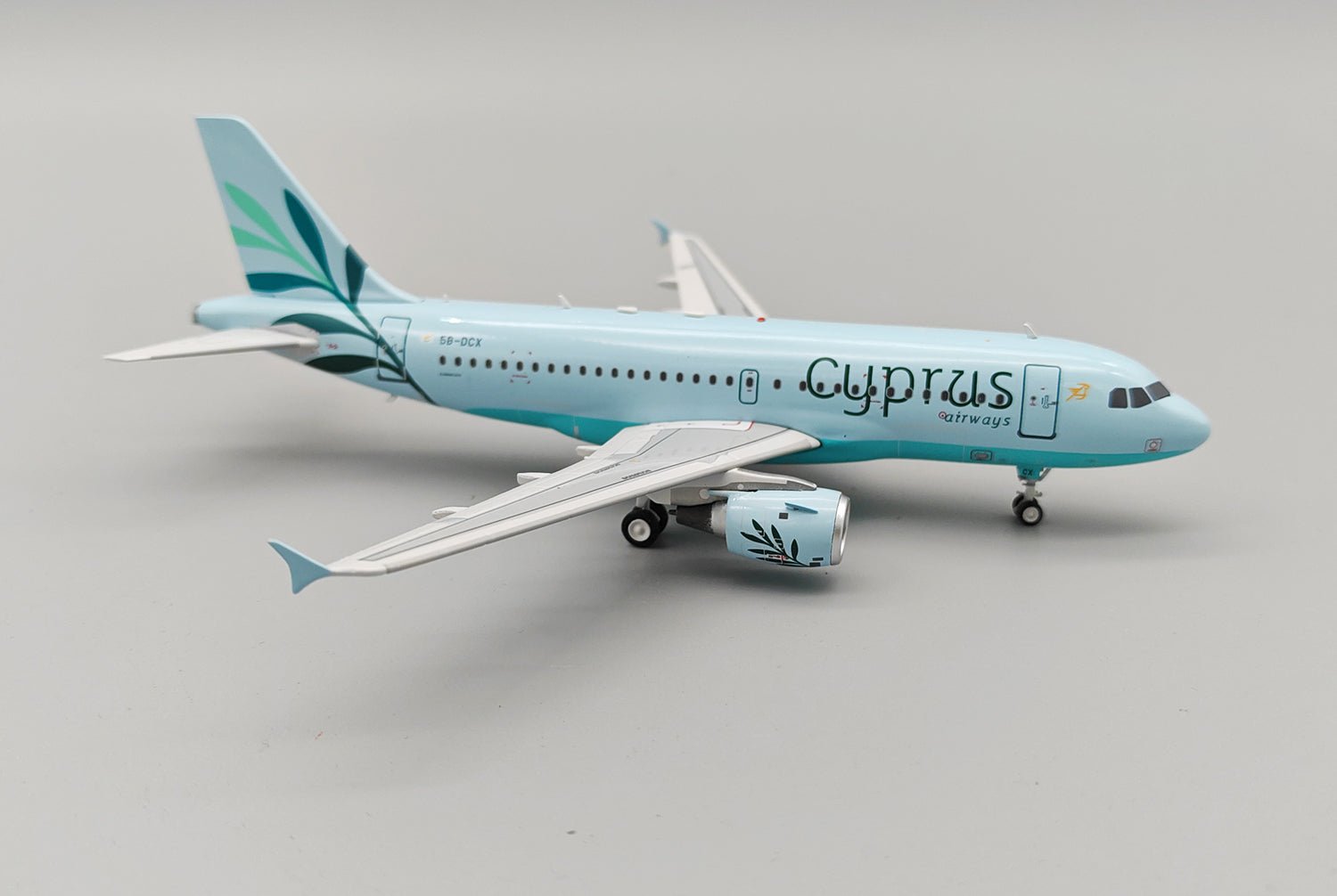 Pre - Order InFlight200 IF3195B0924 1:200 Cyprus Airways Airbus A319 - 114 5B - DCX