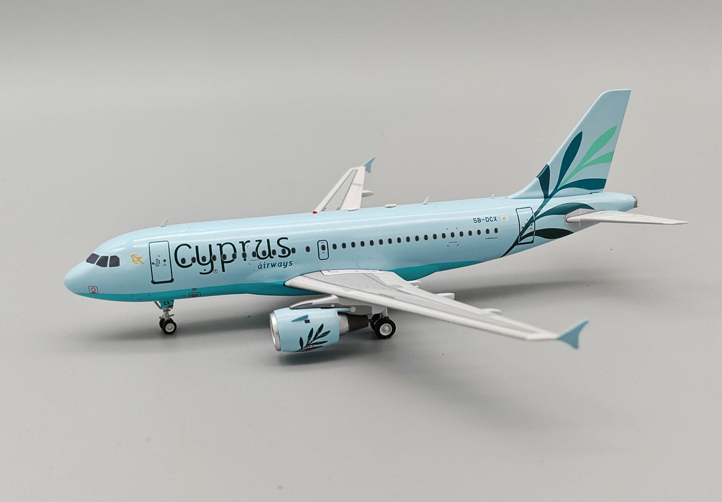 Pre - Order InFlight200 IF3195B0924 1:200 Cyprus Airways Airbus A319 - 114 5B - DCX