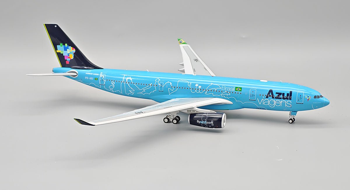 Pre - Order InFlight200 IF332AD0525 1:200 Azul - Linhas Aereas Brasileiras Airbus A330 - 243 PR - AIU