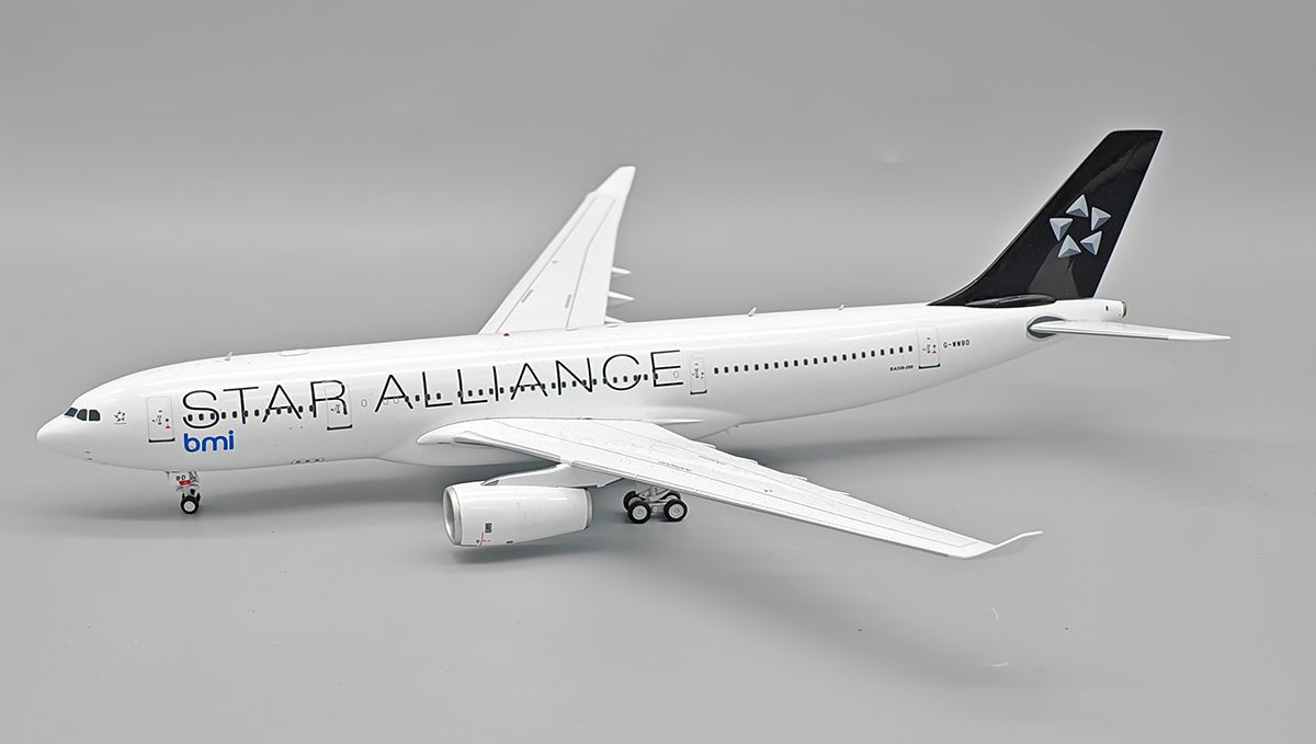 Pre - Order InFlight200 IF332BMWBD 1:200 Star Alliance (BMI British Midland) Airbus A330 - 243 G - WWBD