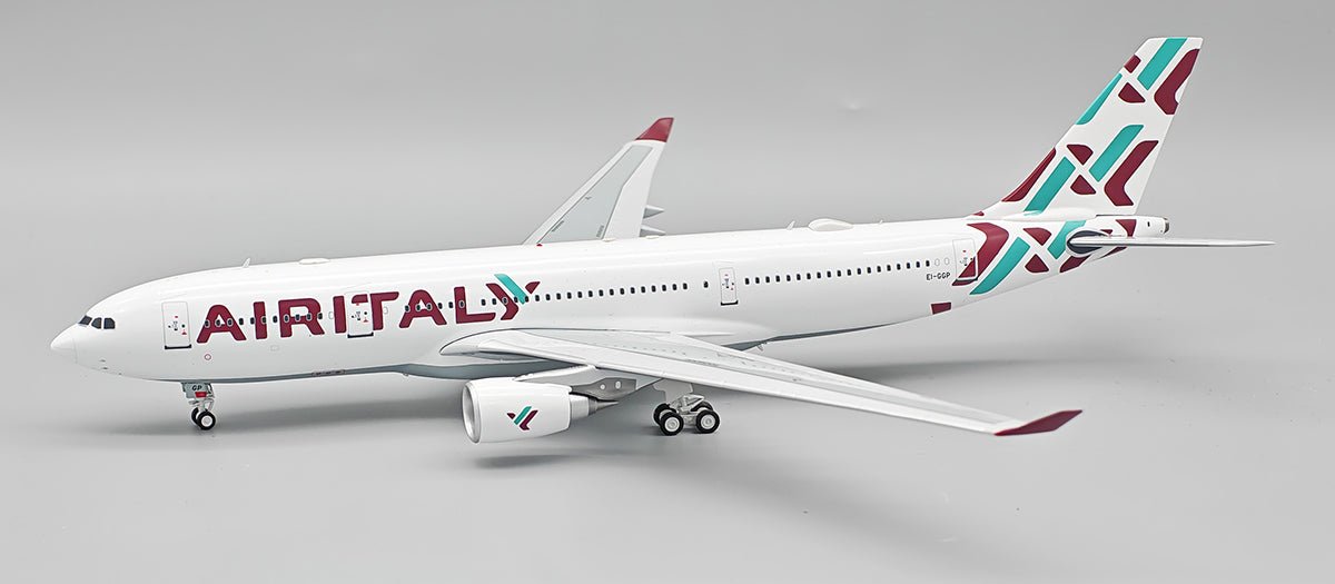 Pre - Order InFlight200 IF332IG0925 1:200 Air Italy Airbus A330 - 203 EI - GGP