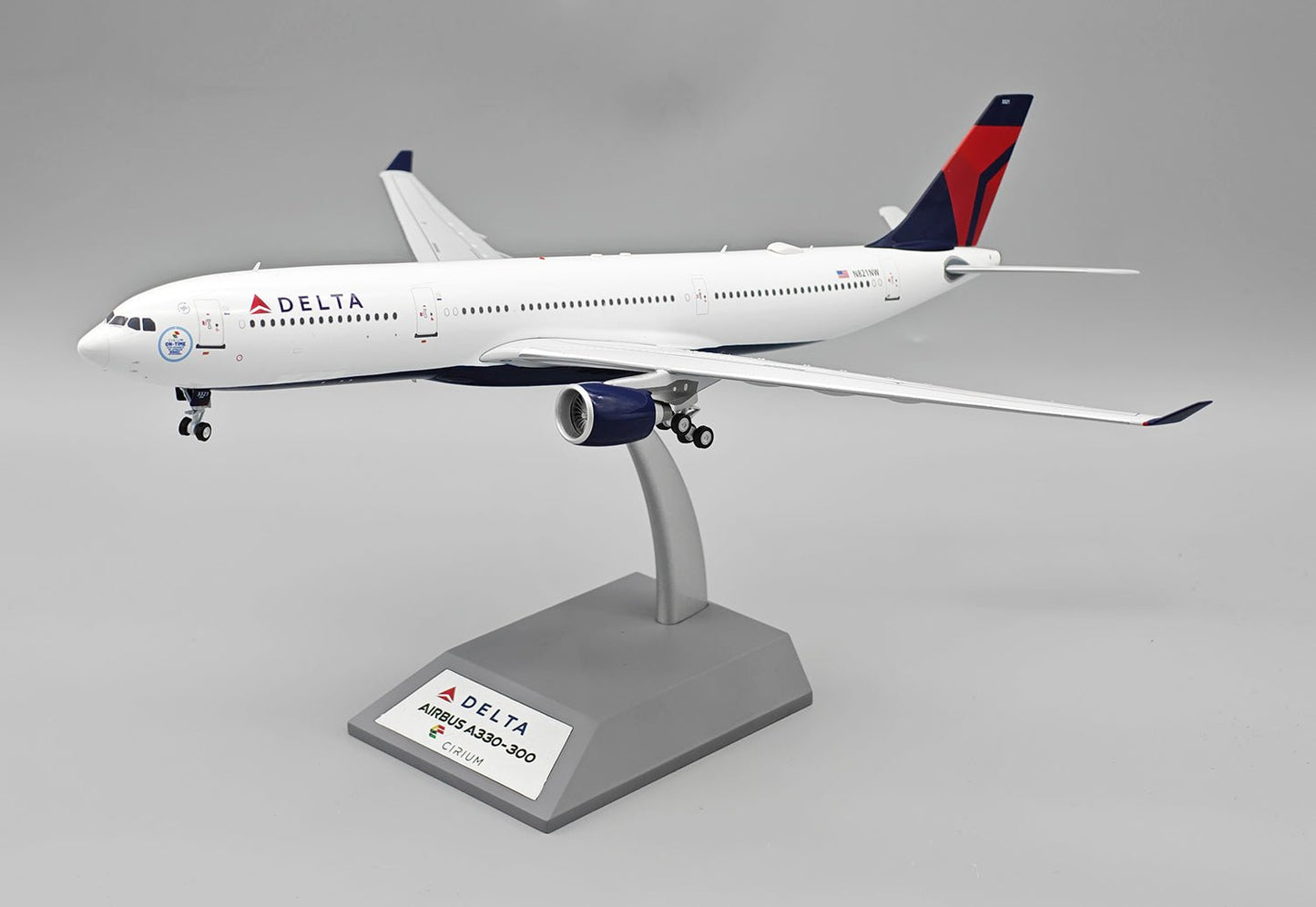 Pre - Order InFlight200 IF333DL0825 1:200 Delta Air Lines Airbus A330 - 323 N821NW