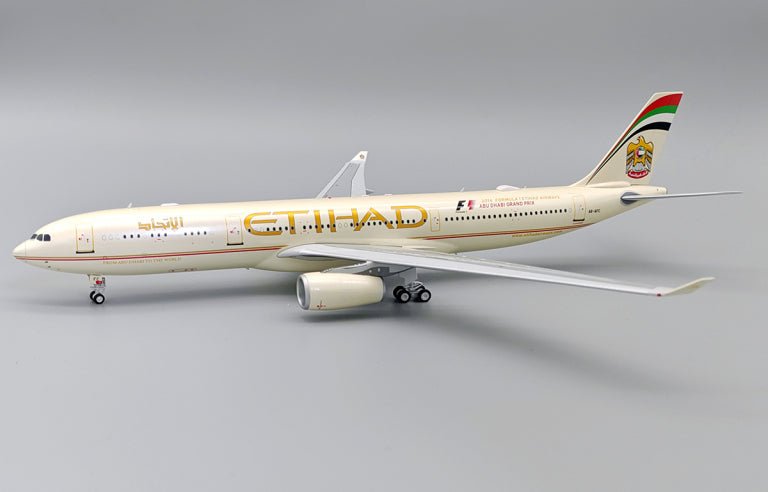 InFlight200 IF333EY1224R 1:200 Etihad Airways Airbus A330 - 343 A6 - AFC F - 1