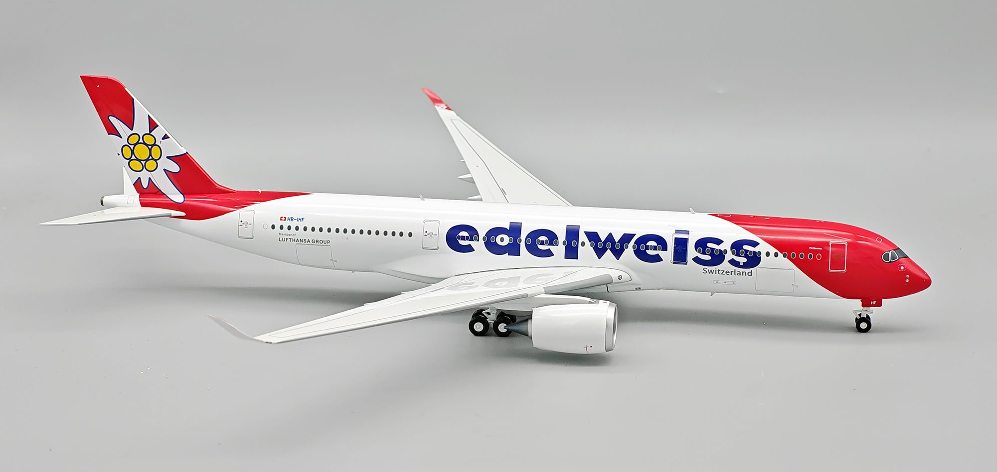 InFlight200 IF350WK0526 Edelweiss Air Airbus A350-941 HB-IHF 1:200
