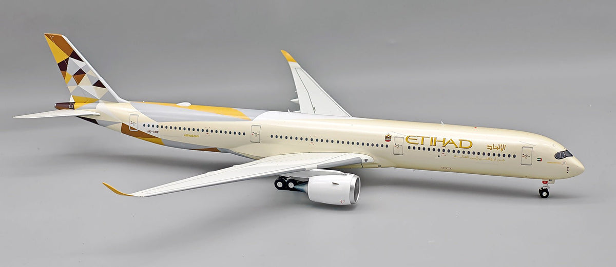 Pre-Order InFlight200 IF350XEY1126 1:200 Etihad Airways Airbus A350-1041 A6-XWF