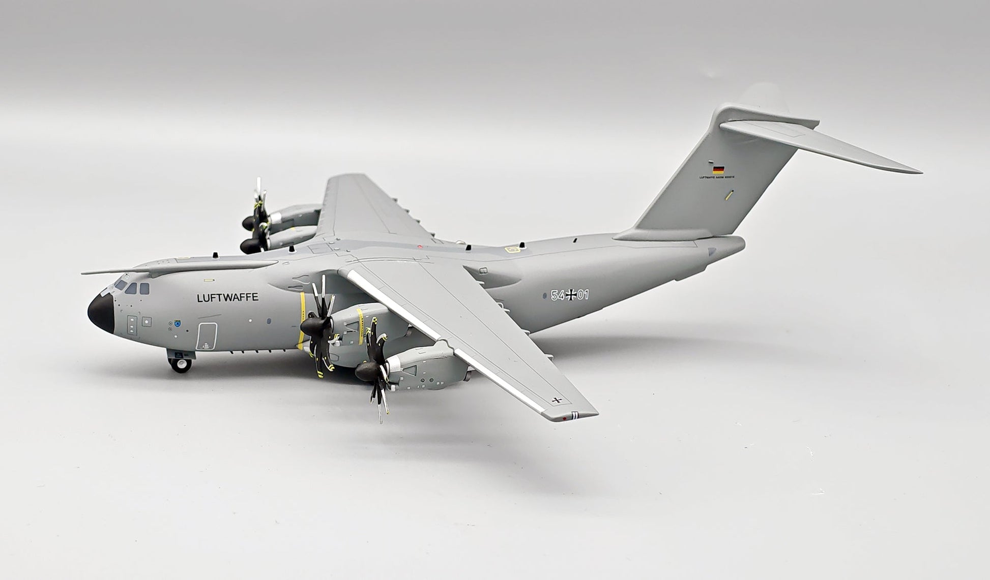 Pre-Order InFlight200 IF400GAF0426 1:200 Germany - Air Force Airbus A400M Atlas Reg. 5401