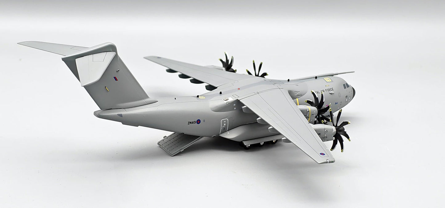 Pre-Order InFlight200 IF400RAF0526 1:200 Royal Air Force Airbus A400M Atlas ZM401