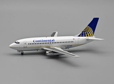 Pre - Order InFlight200 IF731CO1125 1:200 Continental Airlines Boeing 737 - 130 N77204