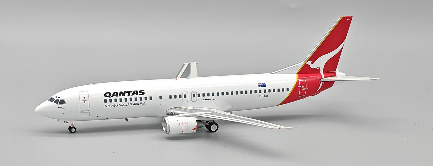 Pre - Order InFlight200 IF734QF0524 1:200 Qantas Boeing 737 - 476 VH - TJY