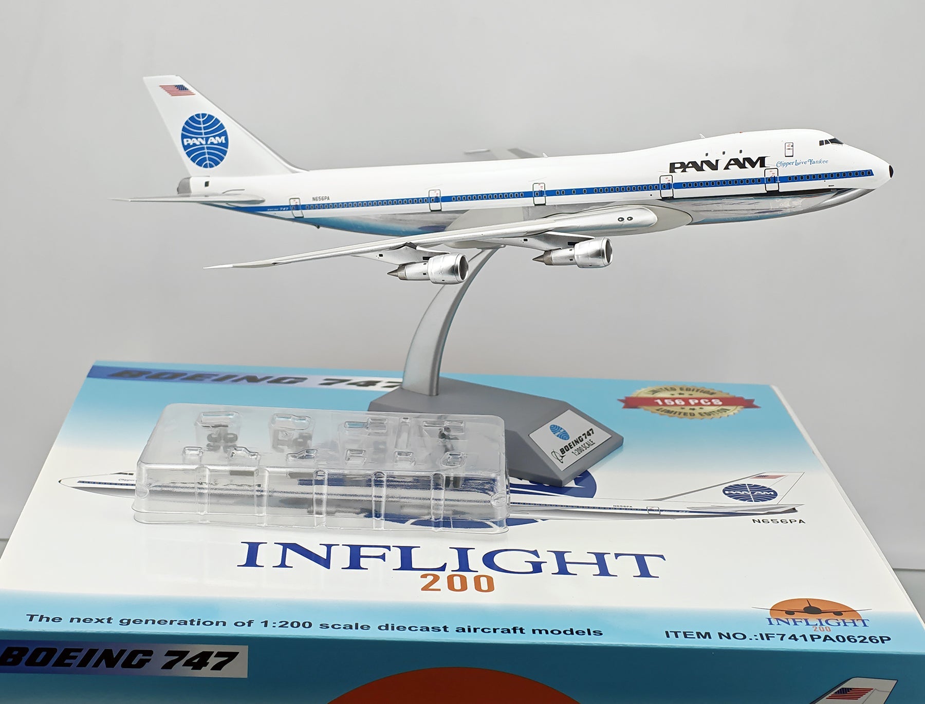 InFlight200 IF741PA0626P 1:200 Pan American World Airways - Pan Am