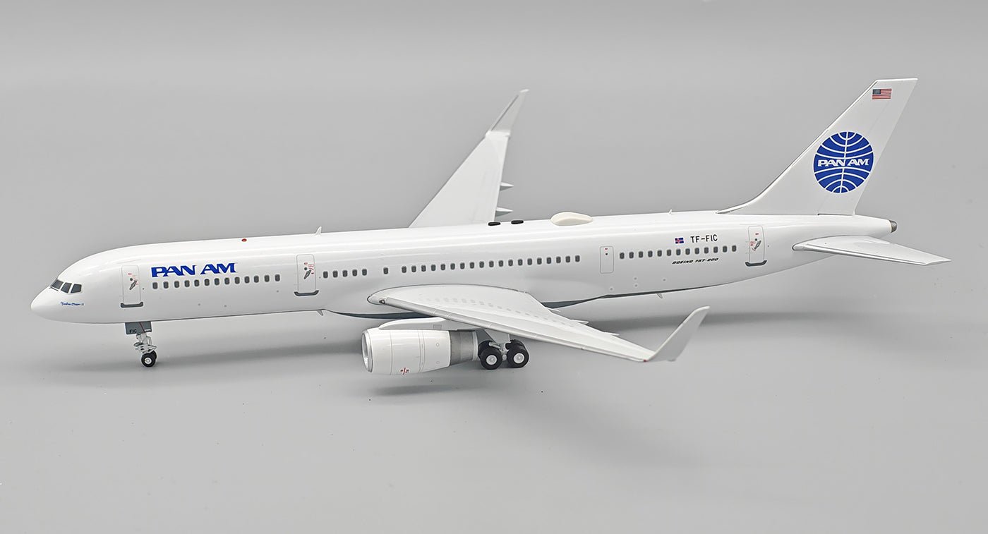 B757 Model Boeing 757-200 Scale Models Collection – MTS Aviation Models